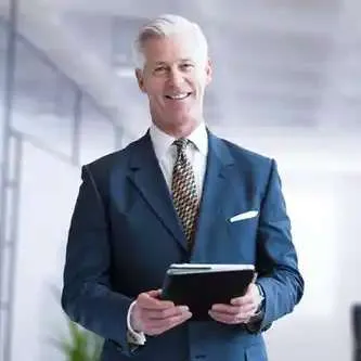 دورة المهارات القيادية للقيادات والإدارة العليا