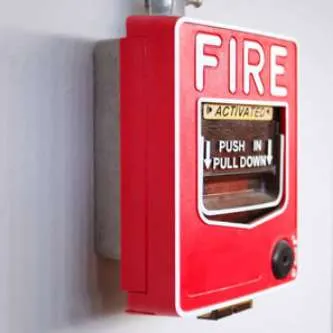 صورة من دورة أساسيات نظام إنذار الحريق