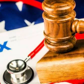 دورة تحليل وتنفيذ سياسات الرعاية الصحية