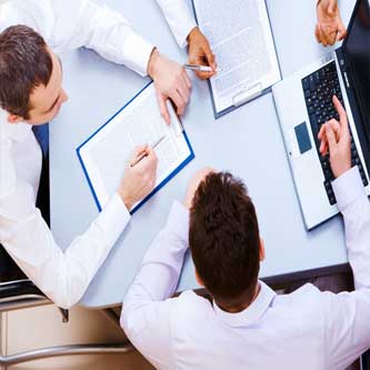 دورة مهارات تقييم الاداء الوظيفي للمديرين والمشرفين