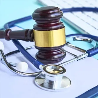 دورة التحكيم وفض المنازعات في المجال الطبي