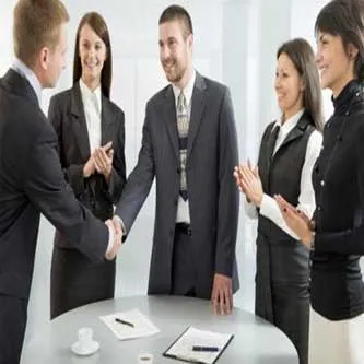 صورة من دورة البروتوكول والاتيكيت لكبار الشخصيات