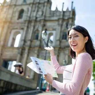 دورة تأهيل المرشدين السياحيين